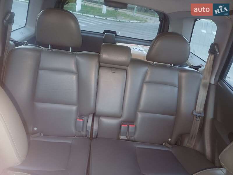 Позашляховик / Кросовер Hyundai Santa FE 2003 в Сквирі