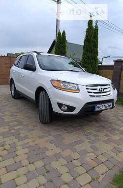 Внедорожник / Кроссовер Hyundai Santa FE 2011 в Ровно