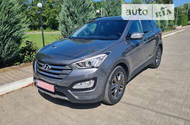 Позашляховик / Кросовер Hyundai Santa FE 2012 в Чернівцях