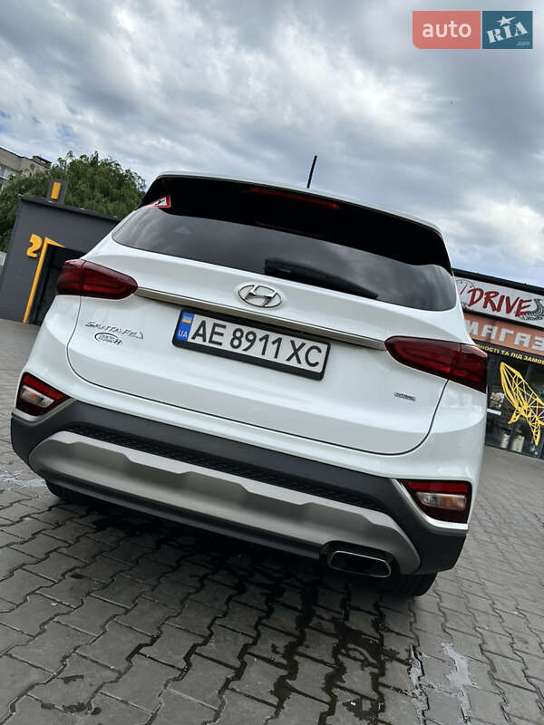 Позашляховик / Кросовер Hyundai Santa FE 2020 в Кам'янському