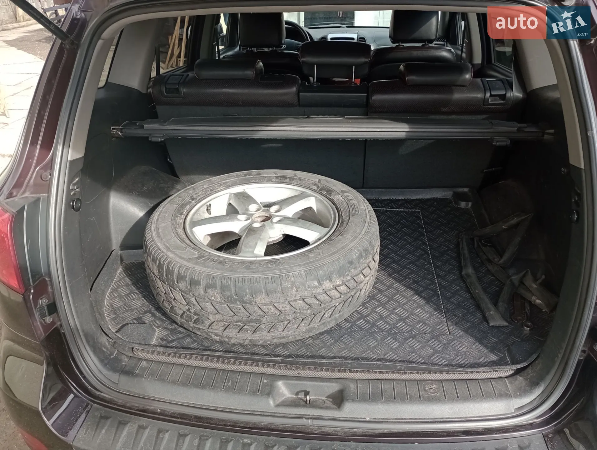 Hyundai Santa FE 2006 VIN KMHSH81WP6U083534 фото оголошення 7 з 8
