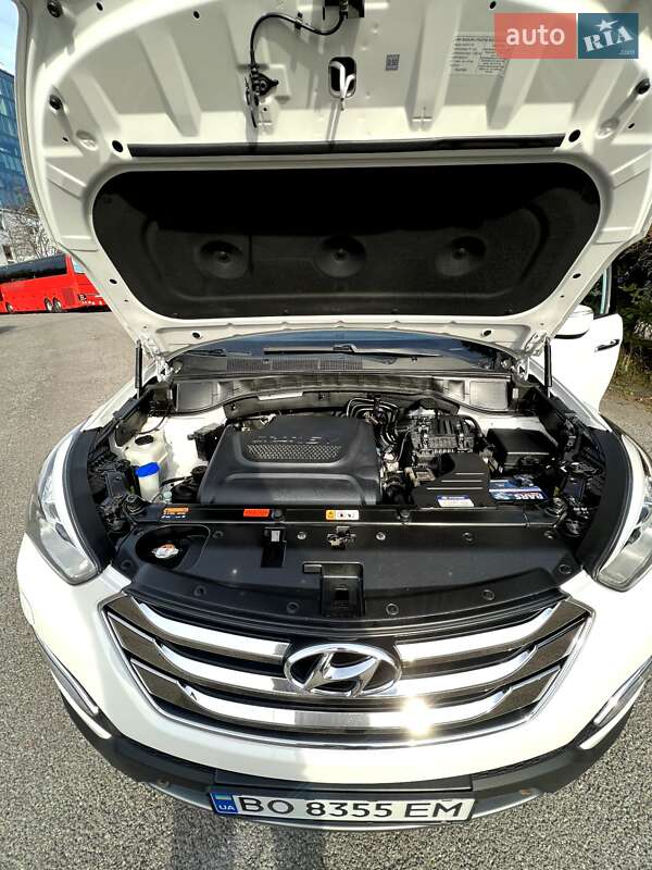 Внедорожник / Кроссовер Hyundai Santa FE 2012 в Тернополе