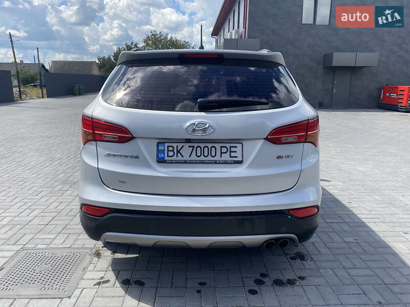 Внедорожник / Кроссовер Hyundai Santa FE 2013 в Костополе