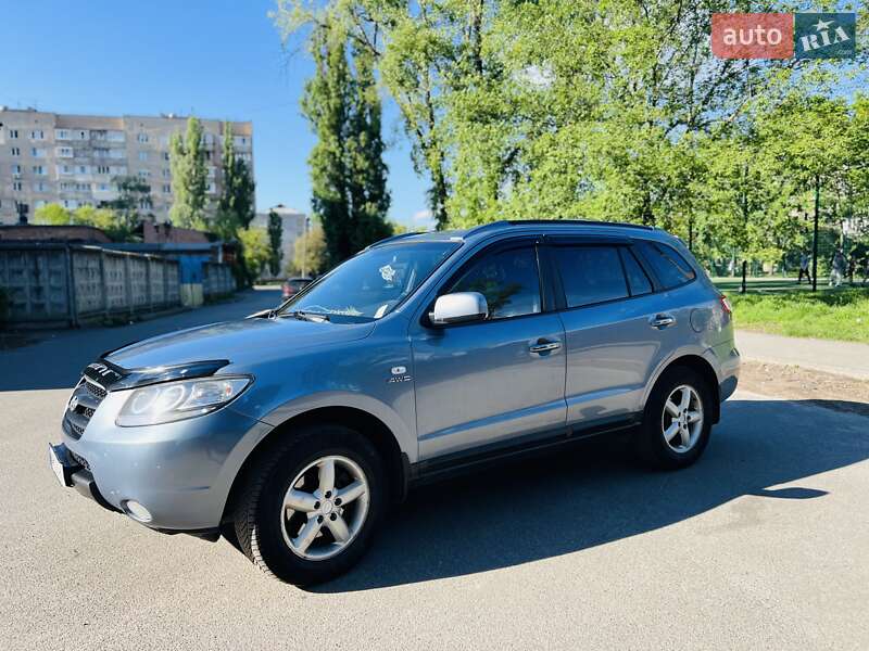 Внедорожник / Кроссовер Hyundai Santa FE 2008 в Киеве