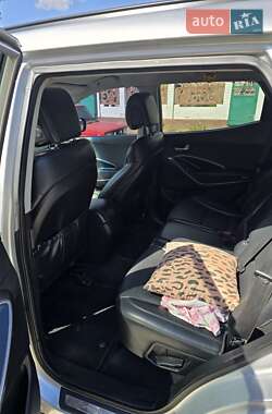 Внедорожник / Кроссовер Hyundai Santa FE 2013 в 