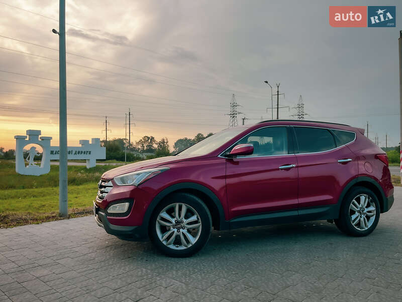 Позашляховик / Кросовер Hyundai Santa FE 2013 в Львові