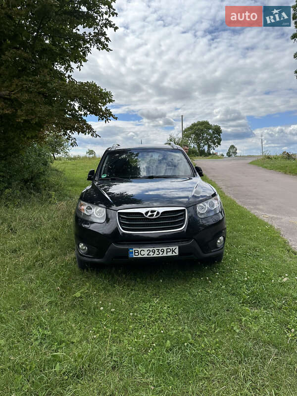 Позашляховик / Кросовер Hyundai Santa FE 2011 в Львові