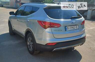 Внедорожник / Кроссовер Hyundai Santa FE 2012 в Вольногорске