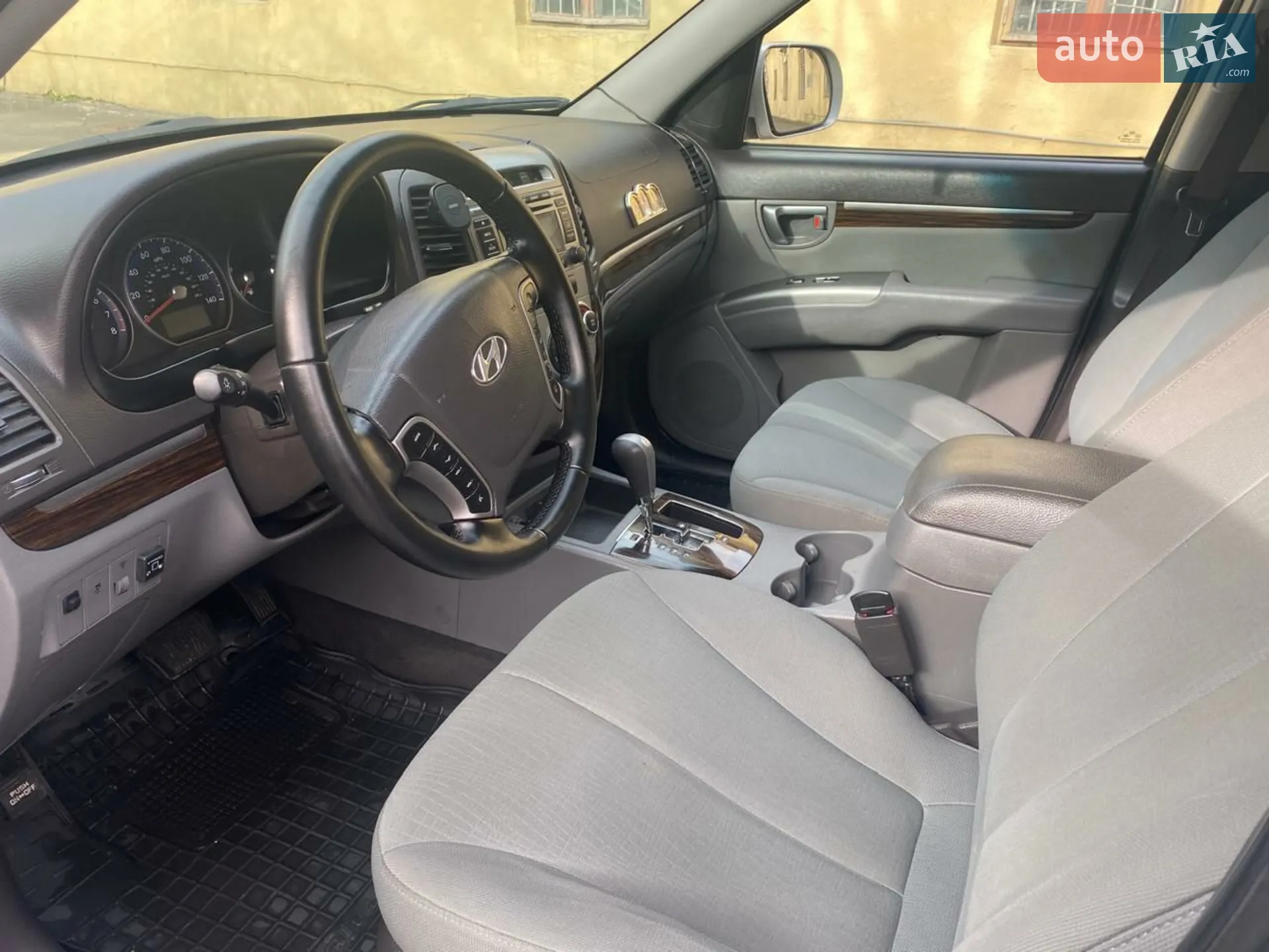 2010 Hyundai Santa Fe - мініатюра 20