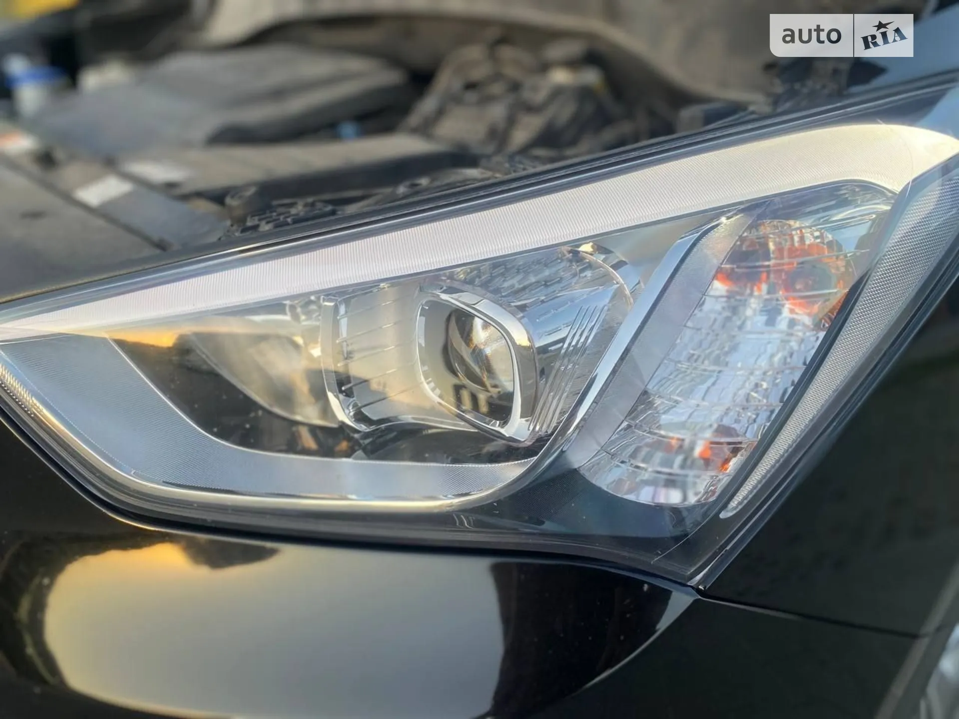 2012 Hyundai Santa Fe - мініатюра 18