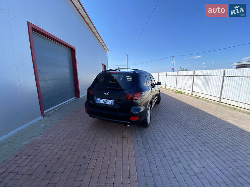 Позашляховик / Кросовер Hyundai Santa FE 2007 в Чернівцях