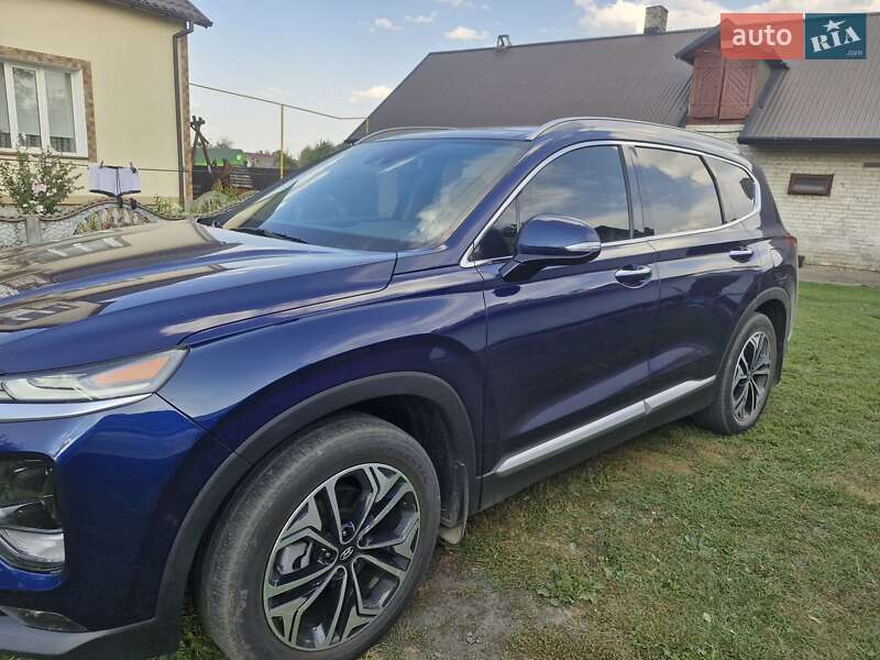 Позашляховик / Кросовер Hyundai Santa FE 2019 в Львові