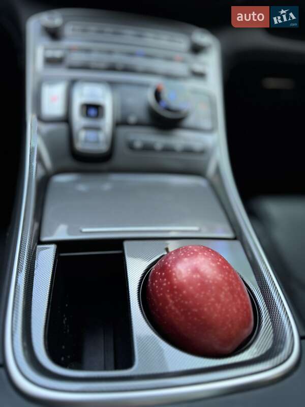 Внедорожник / Кроссовер Hyundai Santa FE 2022 в Харькове