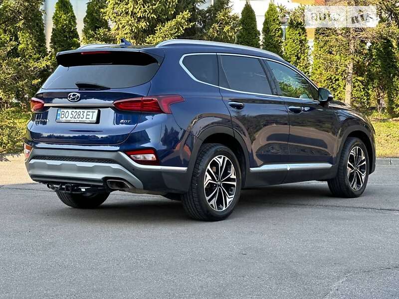 Внедорожник / Кроссовер Hyundai Santa FE 2020 в Тернополе