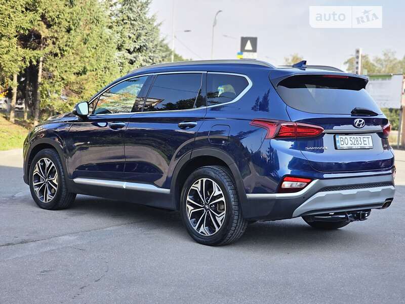 Внедорожник / Кроссовер Hyundai Santa FE 2020 в Тернополе