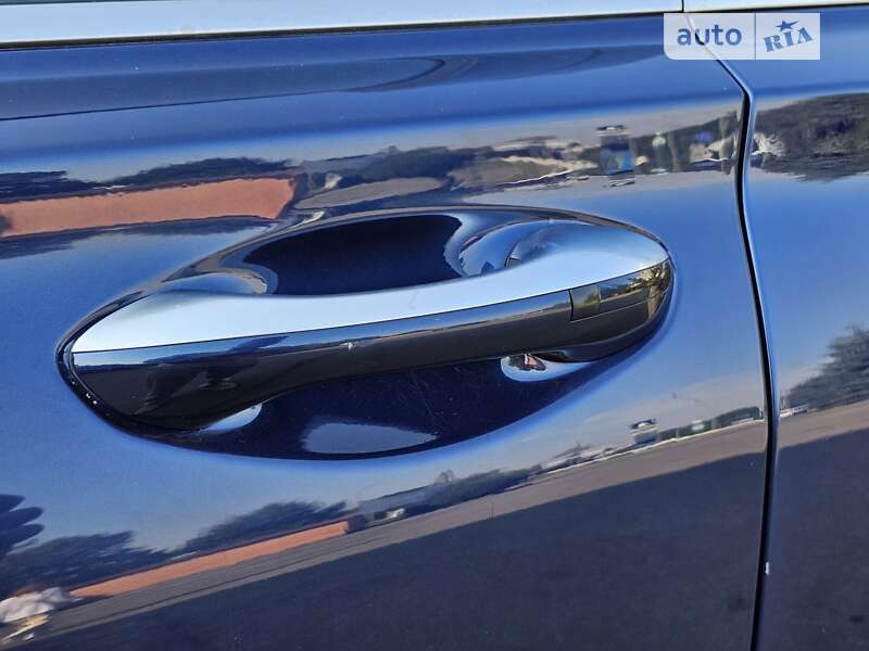 Внедорожник / Кроссовер Hyundai Santa FE 2020 в Тернополе