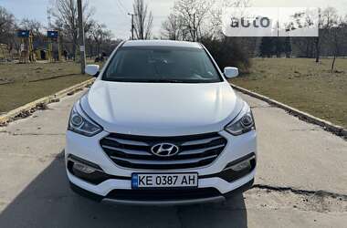 Позашляховик / Кросовер Hyundai Santa FE 2017 в Дніпрі