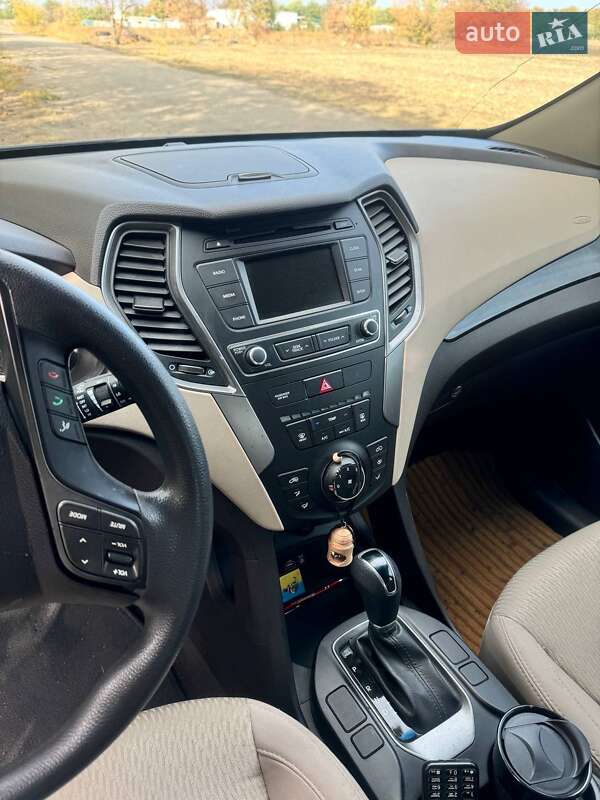 Позашляховик / Кросовер Hyundai Santa FE 2018 в Новому Бузі