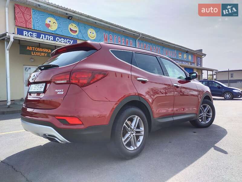 Внедорожник / Кроссовер Hyundai Santa FE 2016 в Бобрике