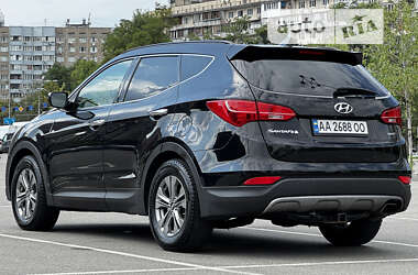 Внедорожник / Кроссовер Hyundai Santa FE 2015 в Киеве