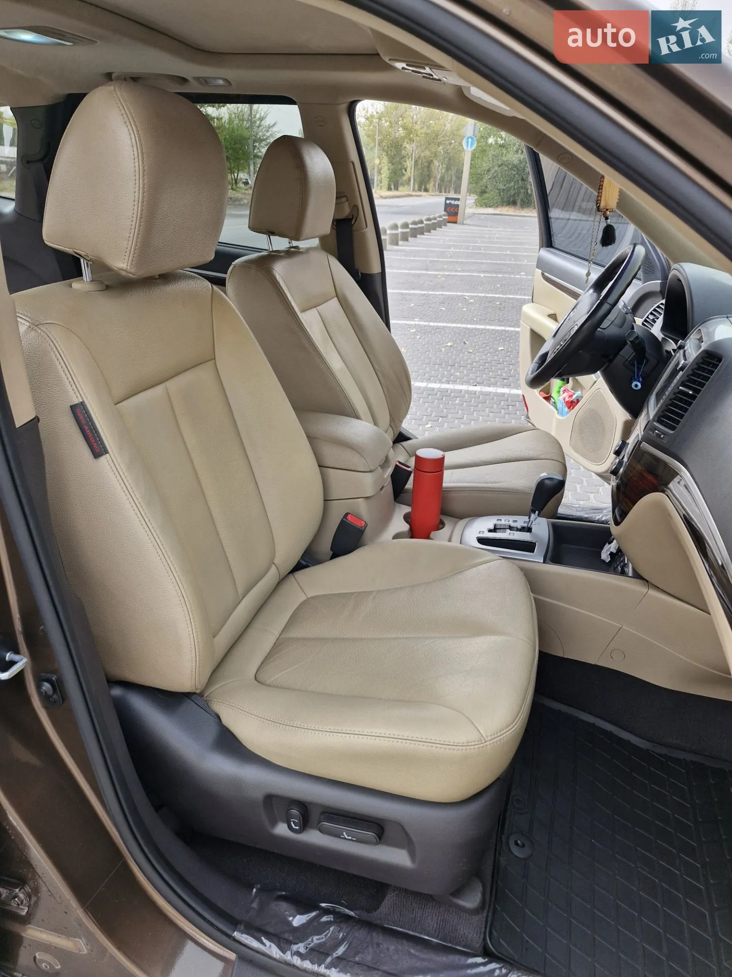 2011 Hyundai Santa Fe - мініатюра 19