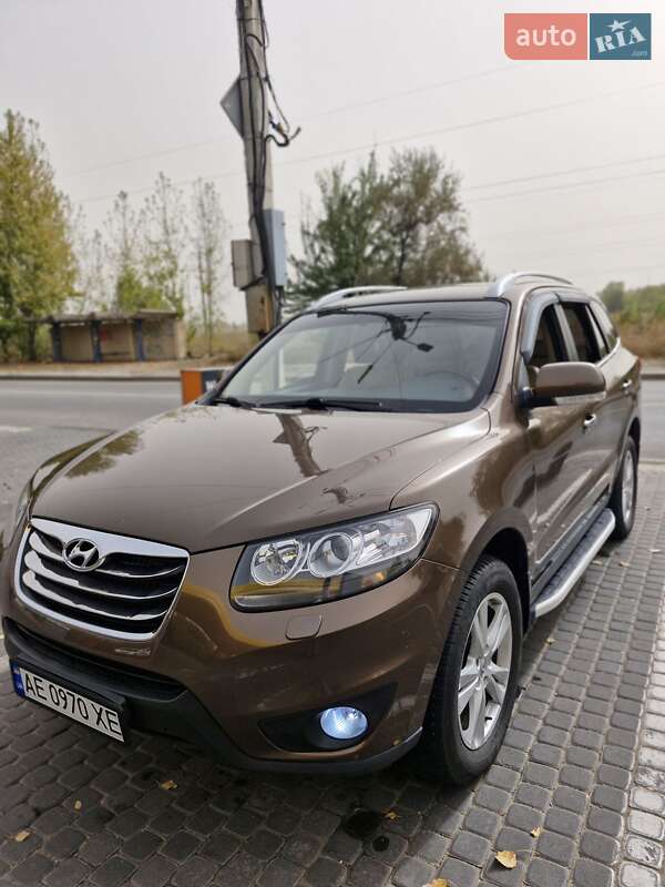 Позашляховик / Кросовер Hyundai Santa FE 2011 в Кам'янському