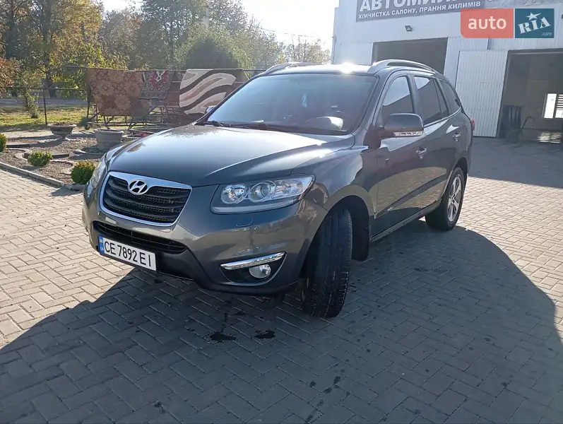 Hyundai Santa FE