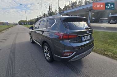 Внедорожник / Кроссовер Hyundai Santa FE 2018 в 