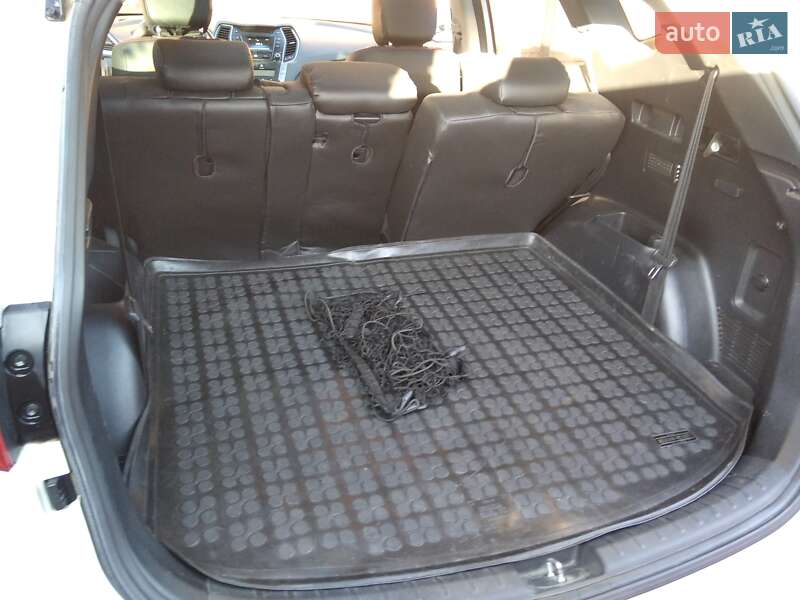 Позашляховик / Кросовер Hyundai Santa FE 2013 в Вінниці