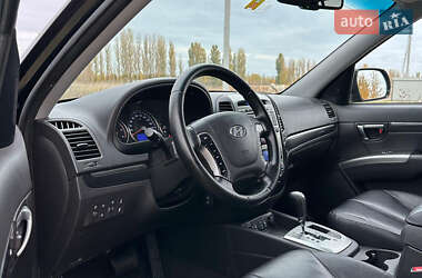 Внедорожник / Кроссовер Hyundai Santa FE 2011 в Белогородке