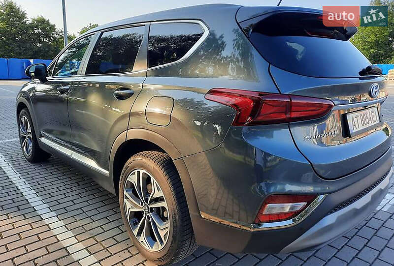 Внедорожник / Кроссовер Hyundai Santa FE 2020 в Ивано-Франковске