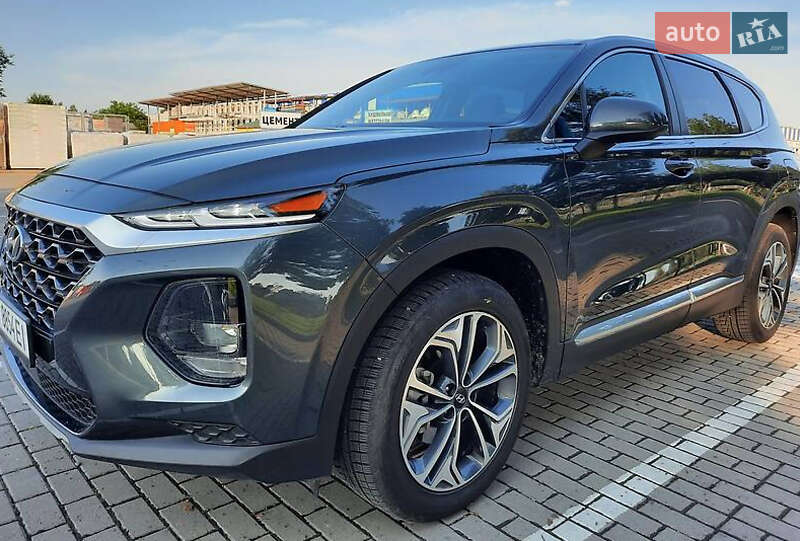 Внедорожник / Кроссовер Hyundai Santa FE 2020 в Ивано-Франковске