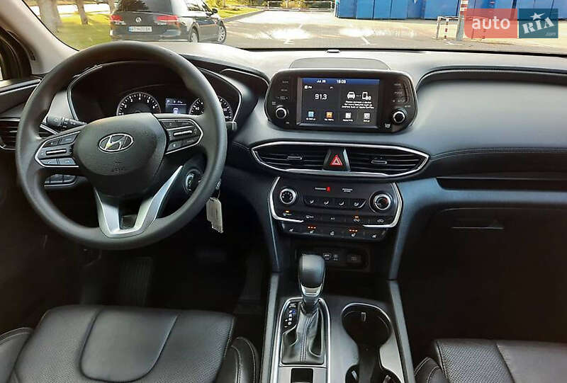 Внедорожник / Кроссовер Hyundai Santa FE 2020 в Ивано-Франковске