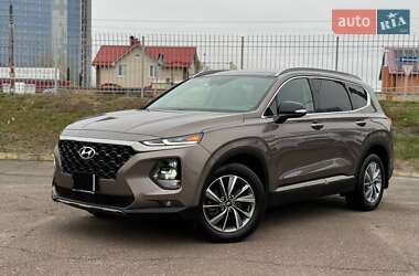 Внедорожник / Кроссовер Hyundai Santa FE 2019 в Киеве