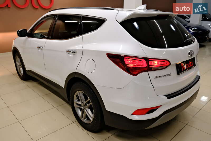 Внедорожник / Кроссовер Hyundai Santa FE 2019 в Одессе