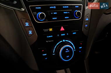 Позашляховик / Кросовер Hyundai Santa FE 2019 в Одесі