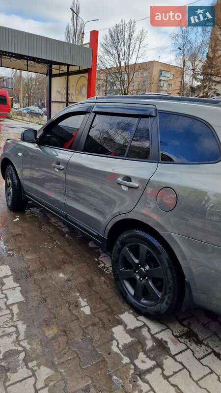 Позашляховик / Кросовер Hyundai Santa FE 2006 в Хмельницькому