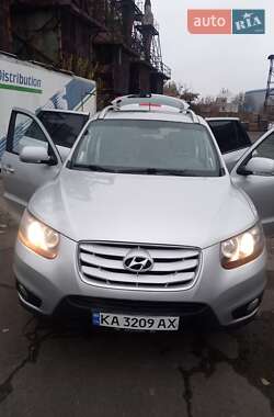 Позашляховик / Кросовер Hyundai Santa FE 2010 в Києві