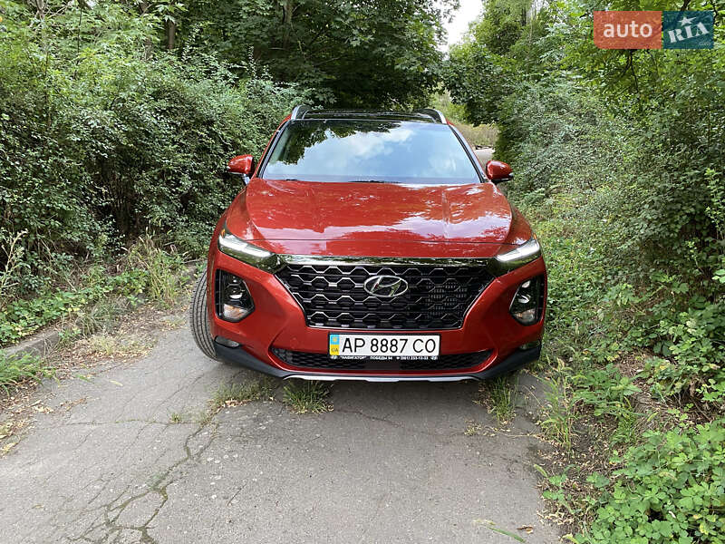 Позашляховик / Кросовер Hyundai Santa FE 2019 в Дніпрі