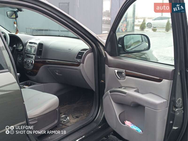 Внедорожник / Кроссовер Hyundai Santa FE 2011 в Буче