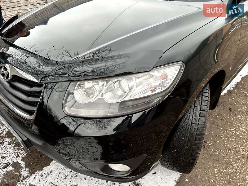 Позашляховик / Кросовер Hyundai Santa FE 2011 в Кривому Розі