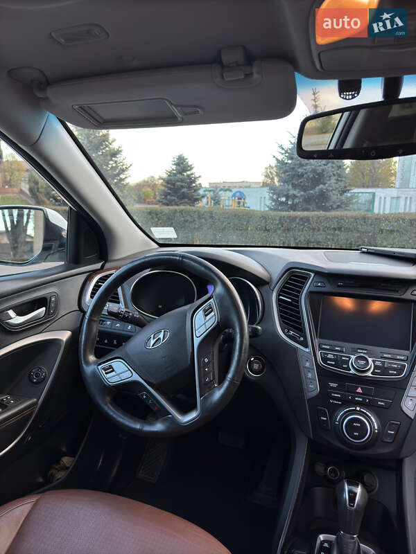 Внедорожник / Кроссовер Hyundai Santa FE 2014 в Днепре