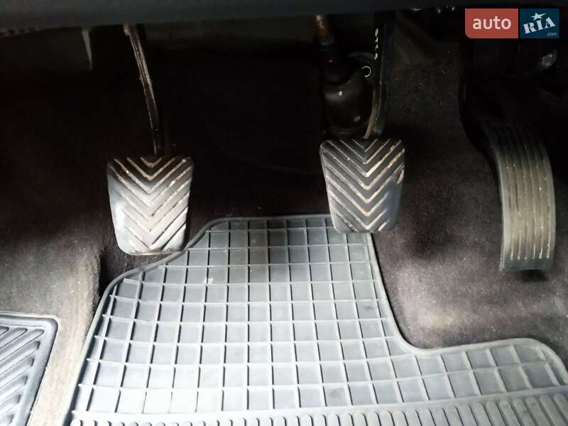 Позашляховик / Кросовер Hyundai Santa FE 2007 в Шумську