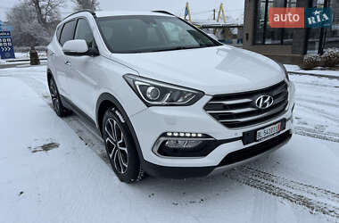 Позашляховик / Кросовер Hyundai Santa FE 2016 в Івано-Франківську