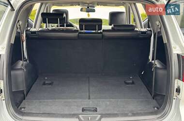 Внедорожник / Кроссовер Hyundai Santa FE 2008 в 