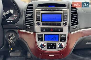 Внедорожник / Кроссовер Hyundai Santa FE 2008 в 