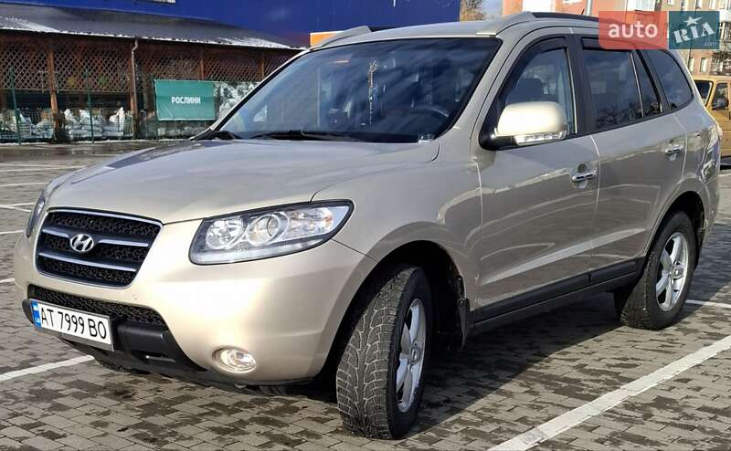 Внедорожник / Кроссовер Hyundai Santa FE 2009 в Калуше