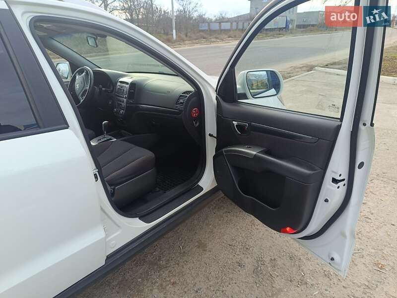 Внедорожник / Кроссовер Hyundai Santa FE 2010 в Белгороде-Днестровском
