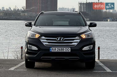 Внедорожник / Кроссовер Hyundai Santa FE 2015 в Киеве