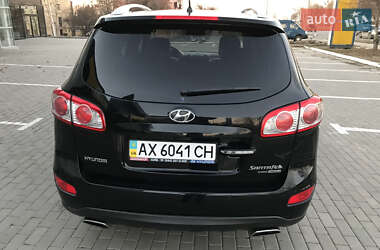 Позашляховик / Кросовер Hyundai Santa FE 2010 в Харкові